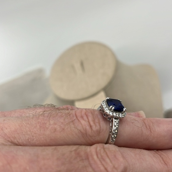 Sterling Silver 925 💎 Blue Sapphire CZ Halo Ring - Size 7 - Picture 14 of 17